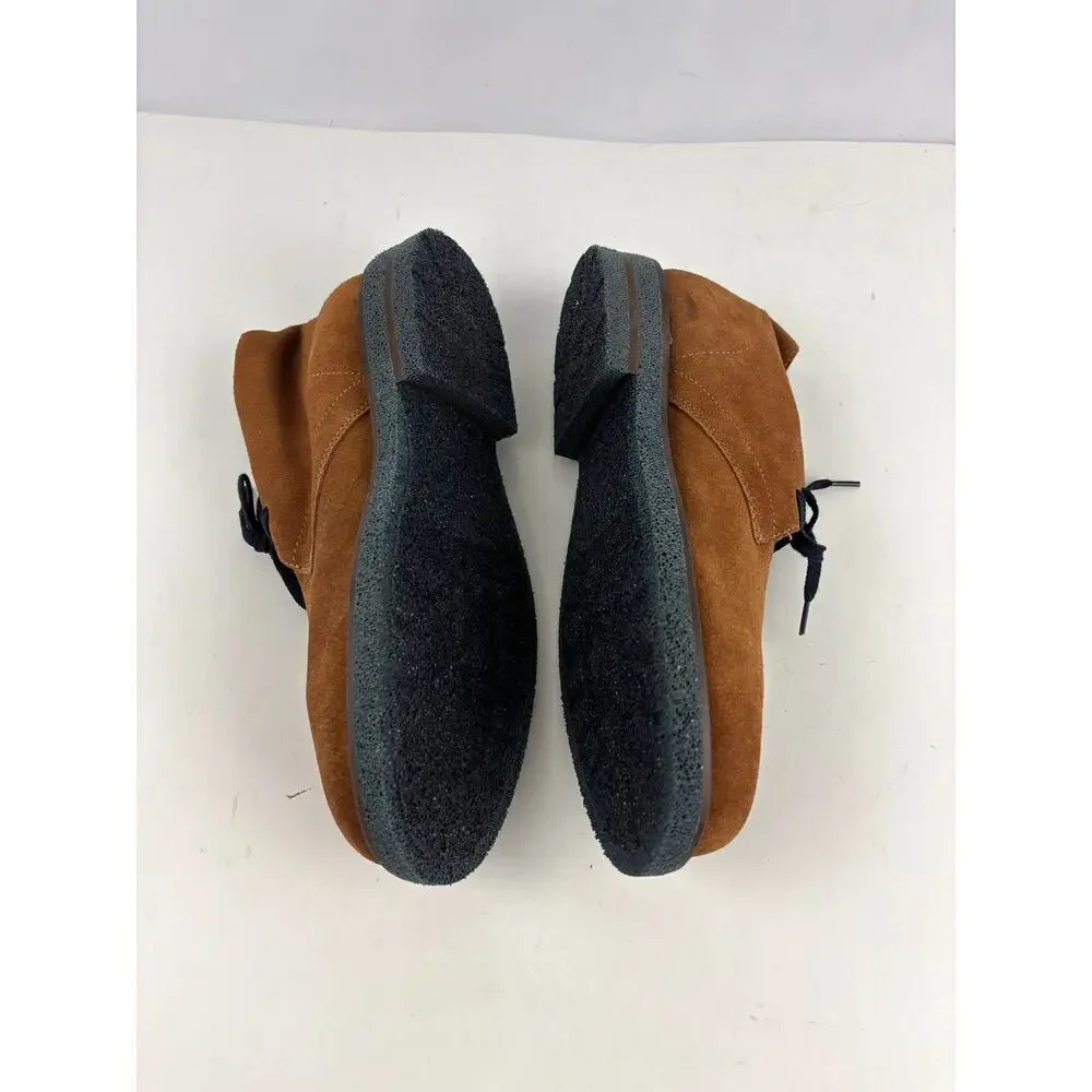 Men's Brown Suede Chukka Boots with Black Laces